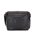 Louis Vuitton District PM